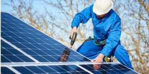 Installation Maintenance Panneaux Solaires Photovoltaïques à Chazelles-sur-Albe
